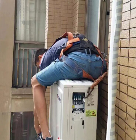 东胜空调移机